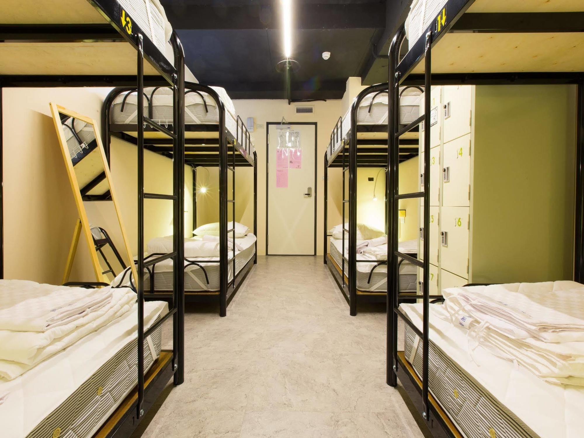 Pathways Hostel Kaohsiung Exterior photo